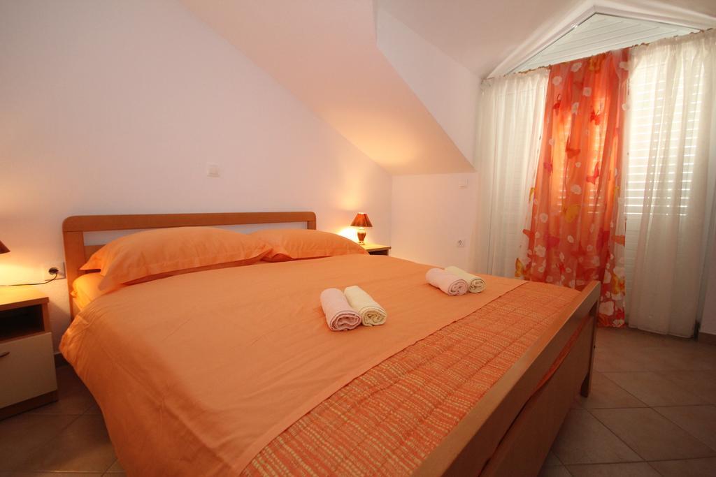 Apartments Adriatika Makarska Habitación foto